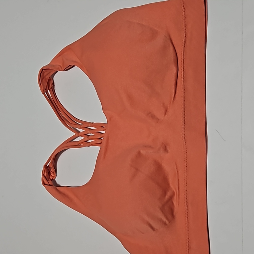 Pro Fit Seamless Pull Over Padded Sports Bra Size L #W-771